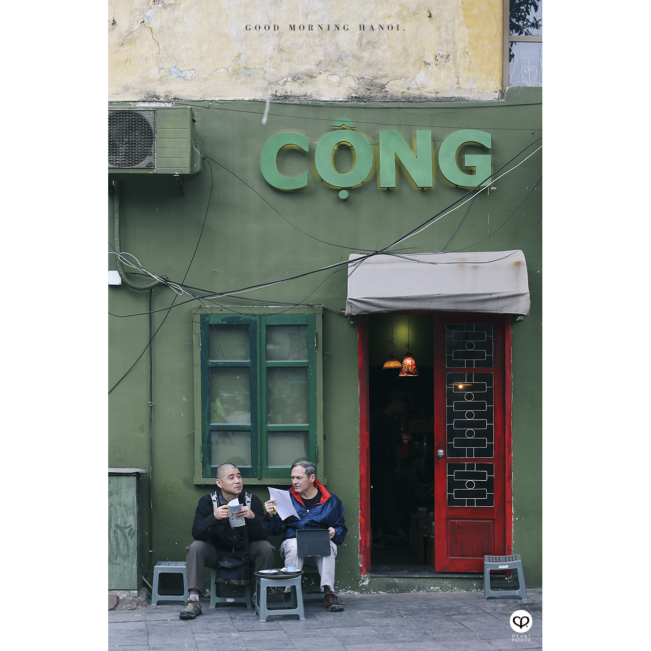 heartpatrick travel hanoi vietnam street photography cong caphe coffee