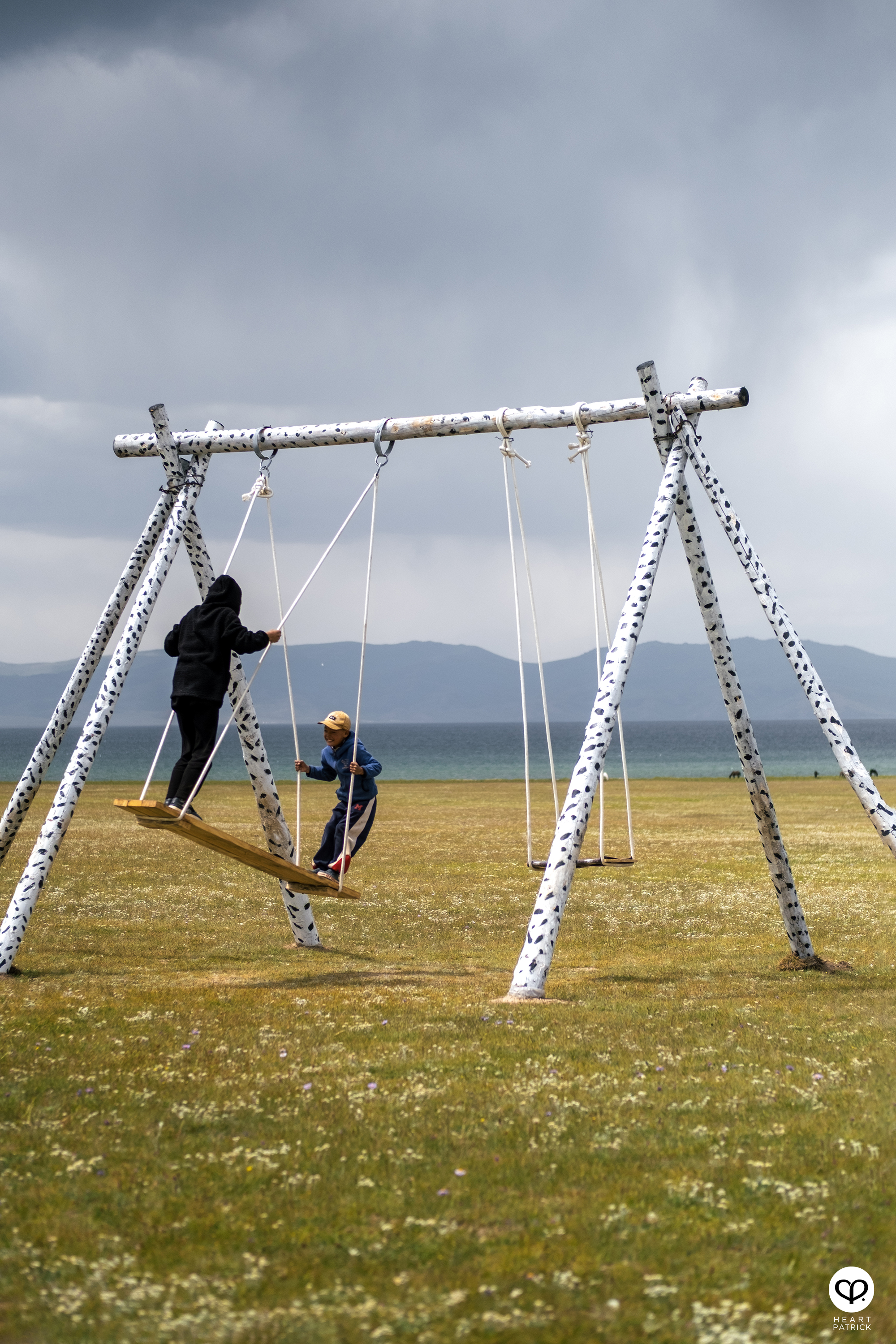 heartpatrick travel photography nomad dream yurt camp song kul lake kyrgyzstan