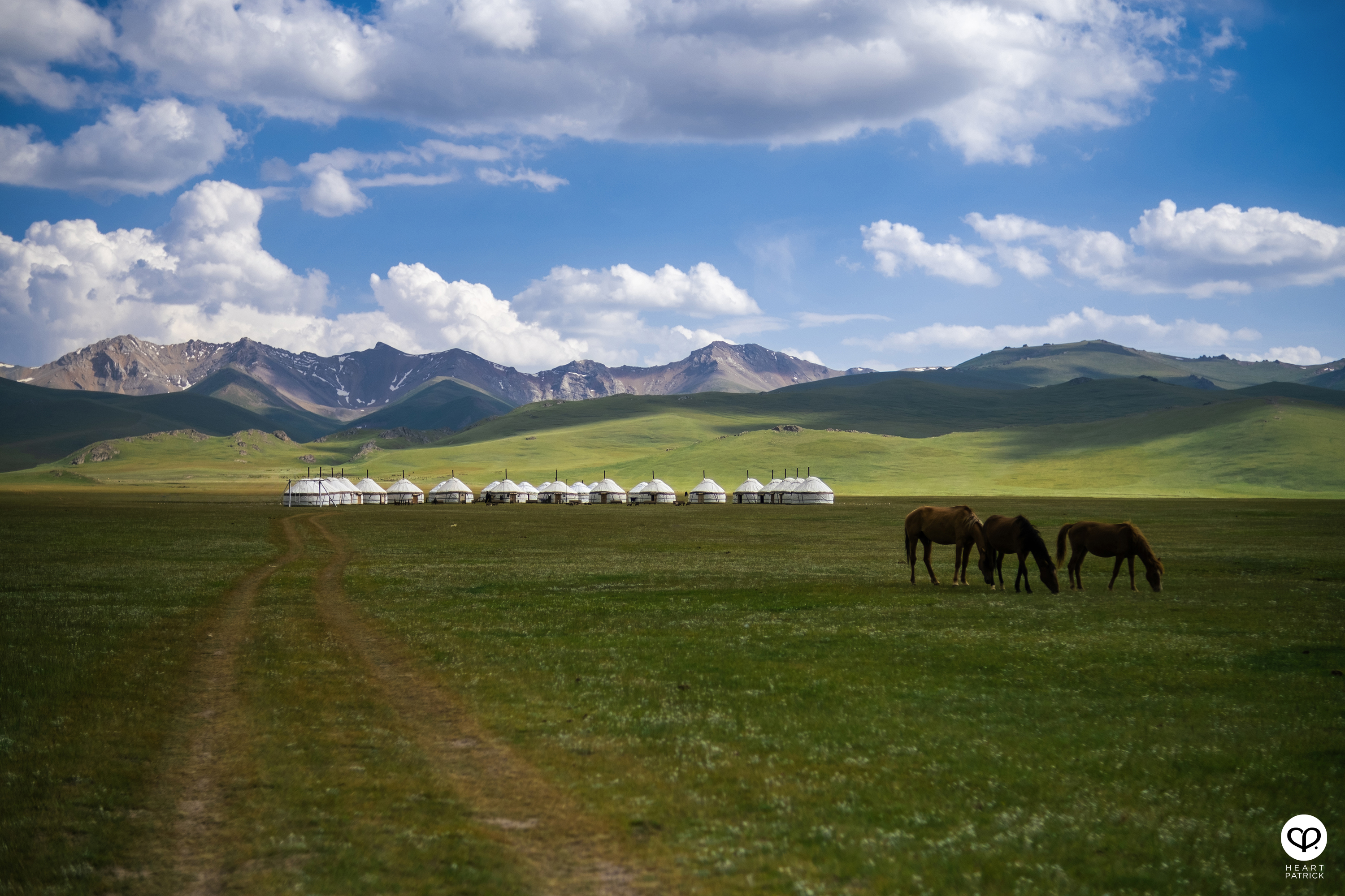 heartpatrick travel photography nomad dream yurt camp song kul lake kyrgyzstan