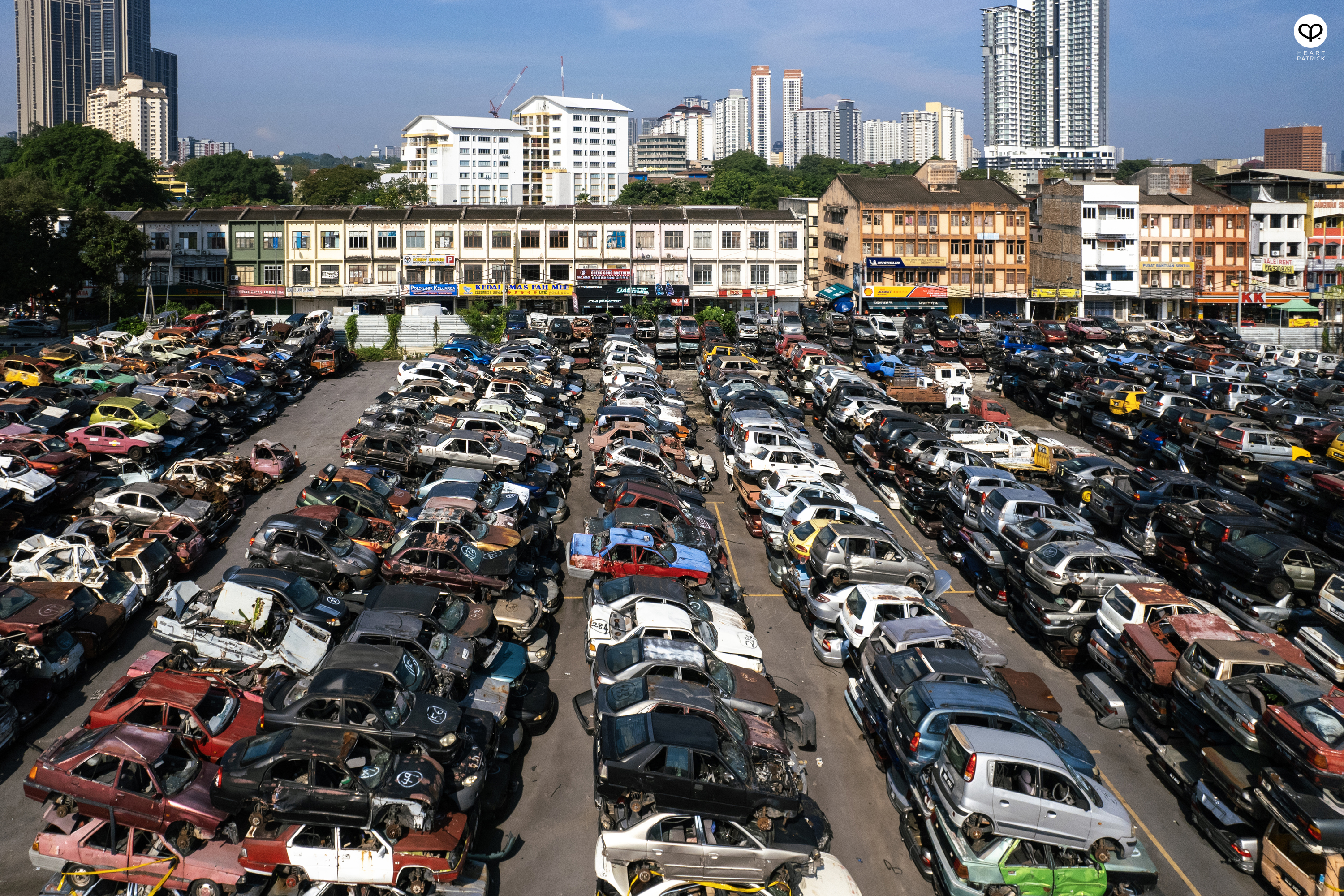 heartpatrick urban exploring dbkl abandoned vehicles depot sentul kuala lumpur