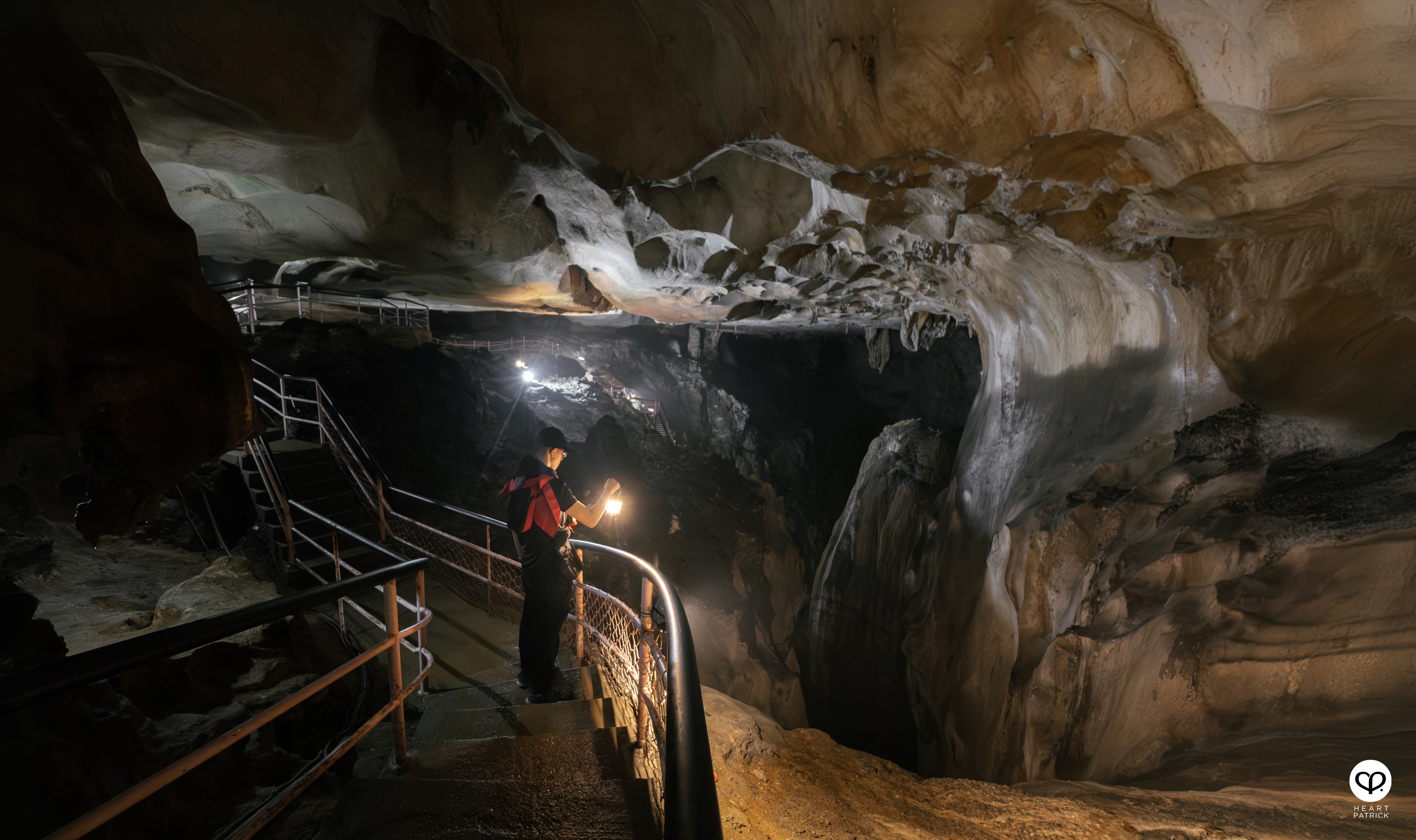 heartpatrick gua tempurung perak cave malaysia