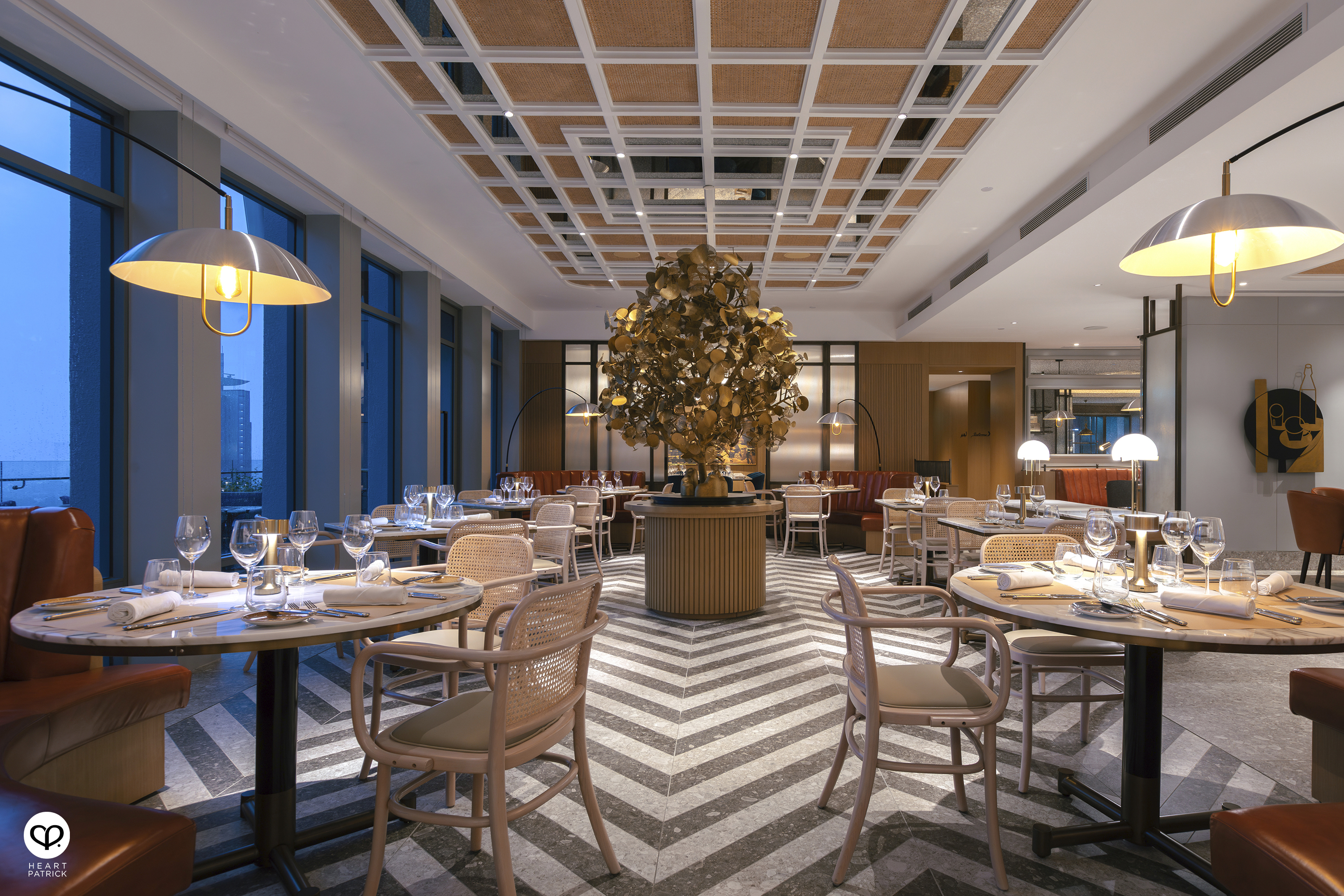 heartpatrick interior photography le midi french restaurant crowne plaza klcc