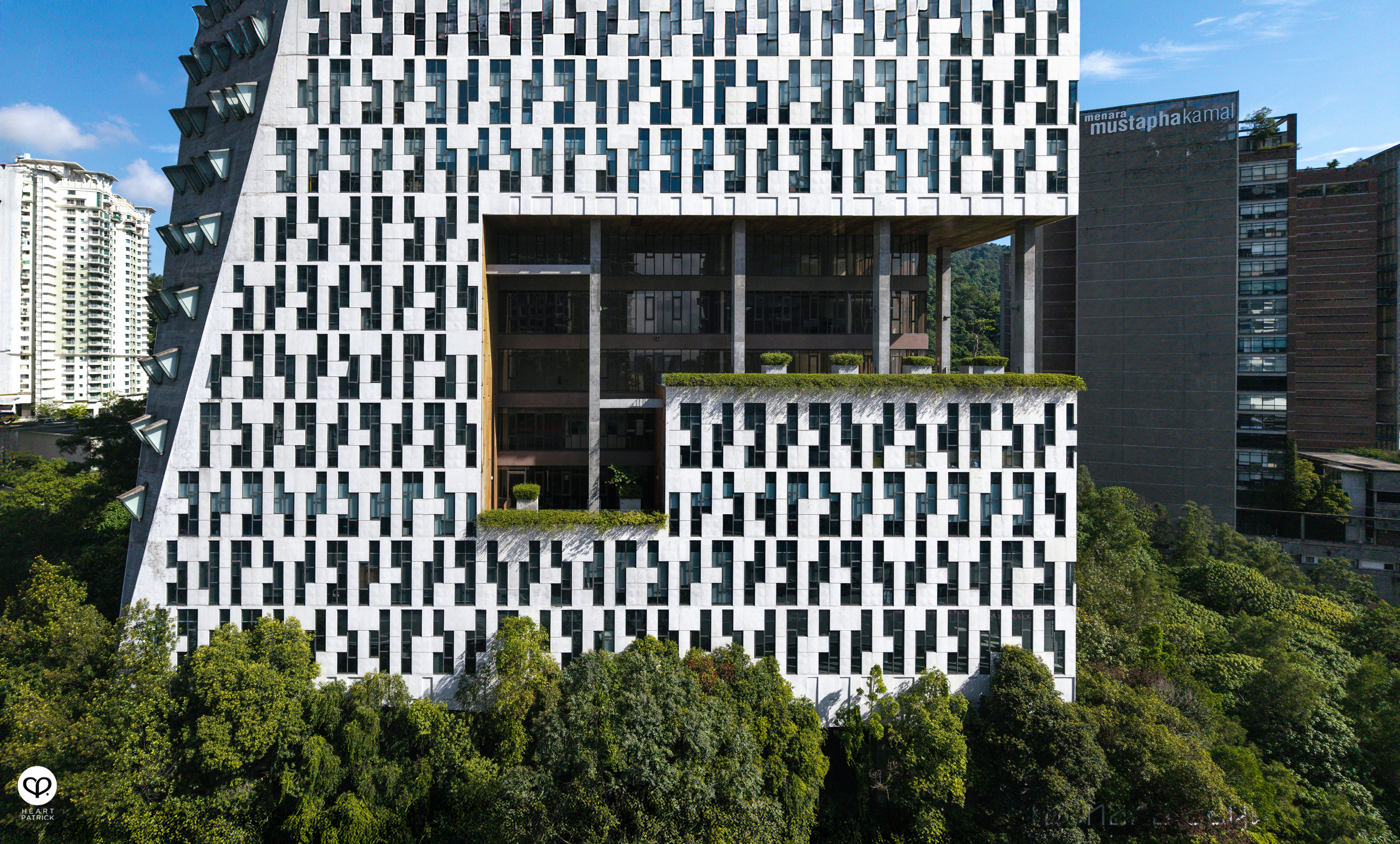 heartpatrick menara obyu architecture photography damansara perdana