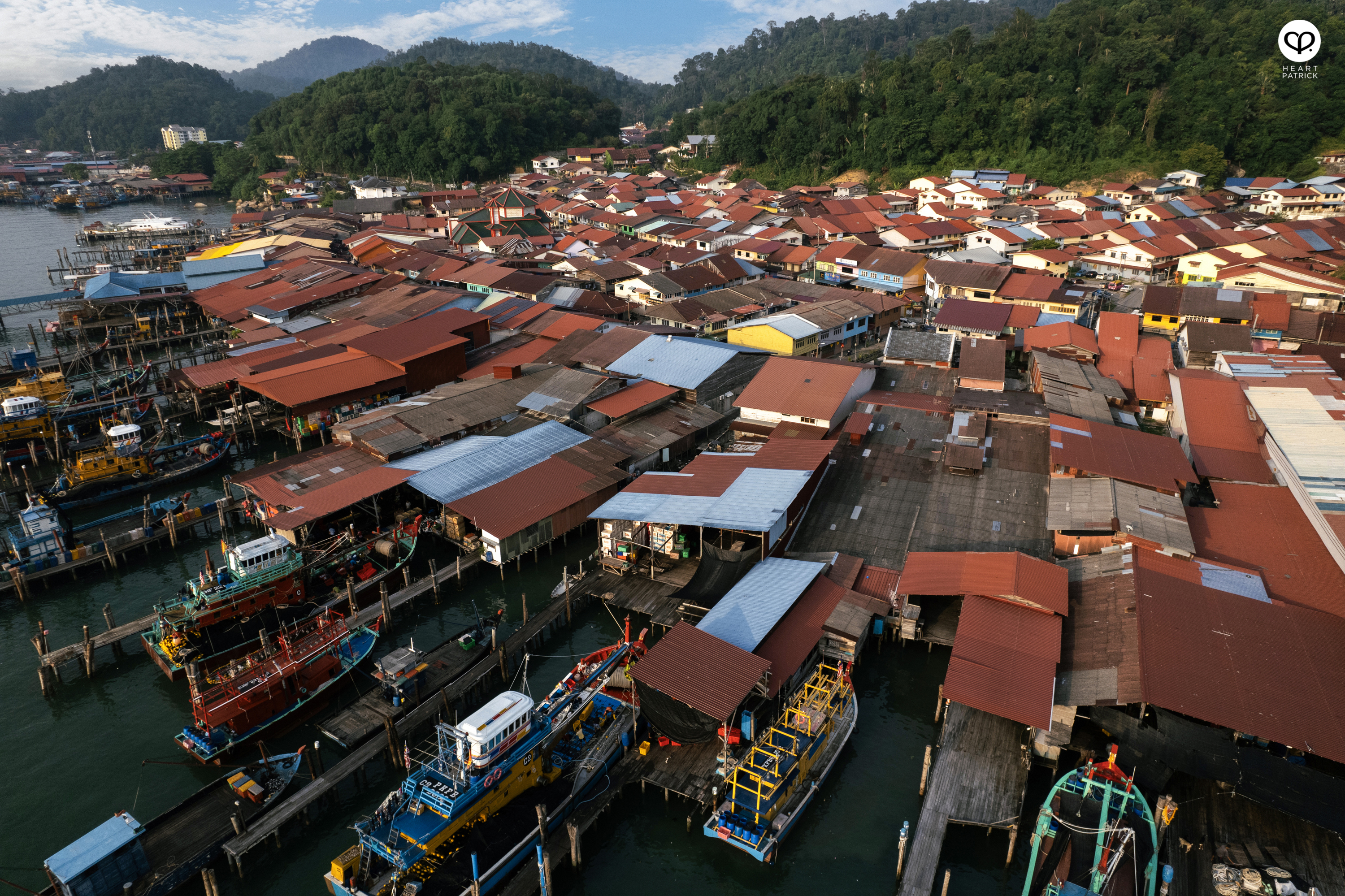 heartpatrick sungai pinang village pulau pangkor malaysia fishing